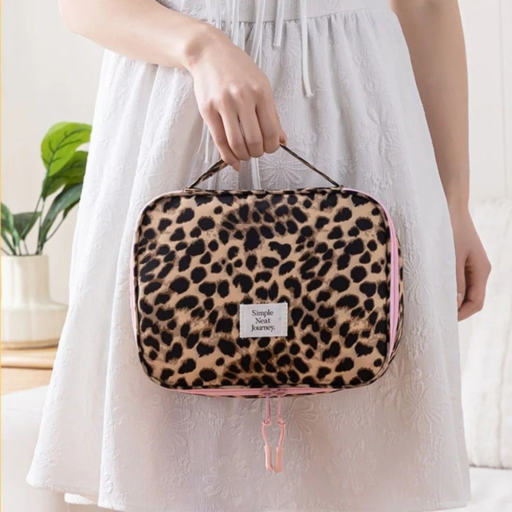 Waterproof Leopard Makeup Bag  - Cosmetic Bags ulasan dan harga